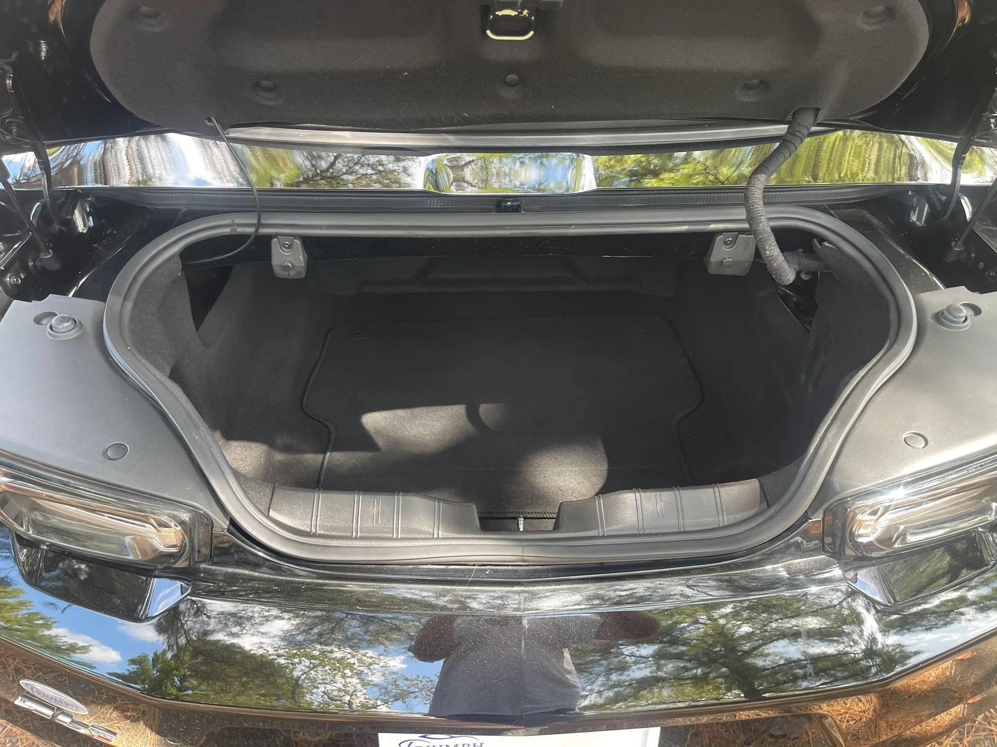 Used 2019 Chevrolet Camaro ZL1 RWD image 17