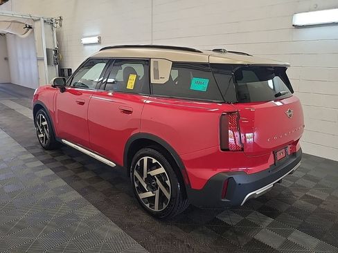 Used 2025 MINI Cooper Countryman S w/ Comfort Package Max AWD/4WD image 2