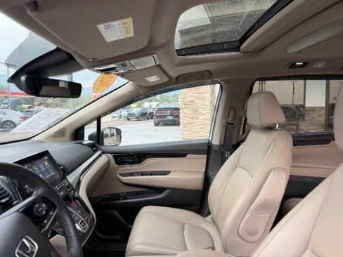Used 2023 Honda Odyssey Touring image 26