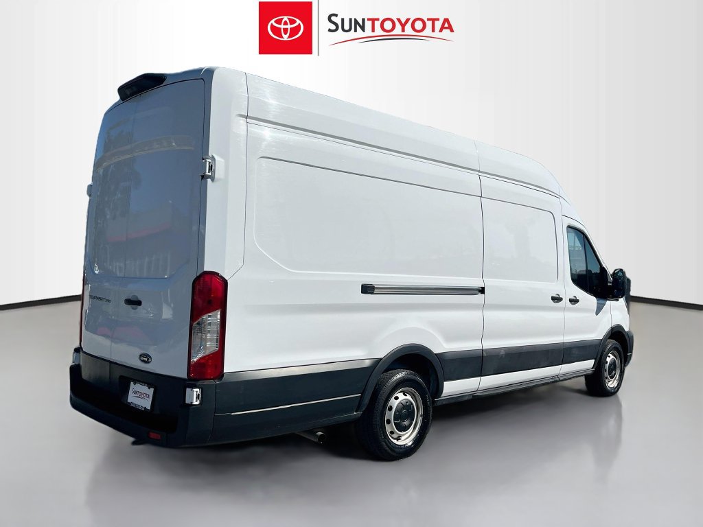 Used 2022 Ford Transit 250 148 High Roof Extended RWD image 3