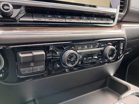 Certified 2023 Chevrolet Silverado 1500 RST w/ Rally Edition image 26