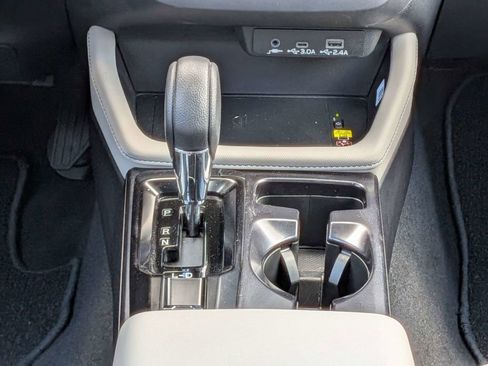 Certified 2026 Subaru Forester Premium AWD/4WD image 20