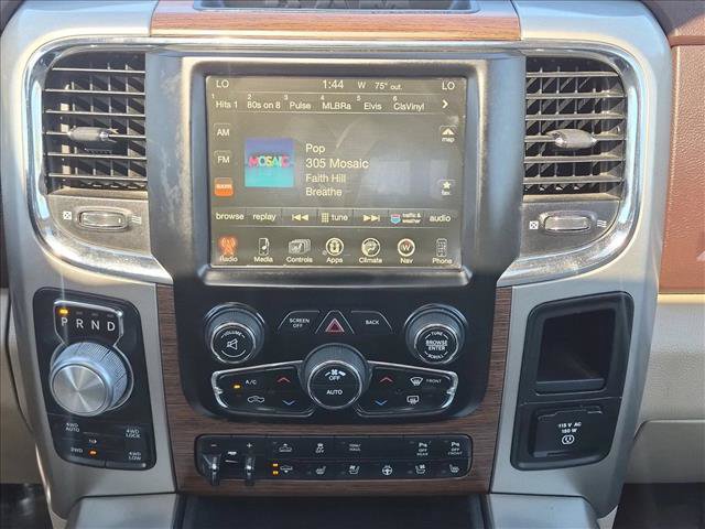 Used 2017 RAM 1500 Laramie w/ Convenience Group AWD/4WD image 14