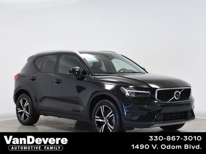 Used 2023 Volvo XC40 B5 Core