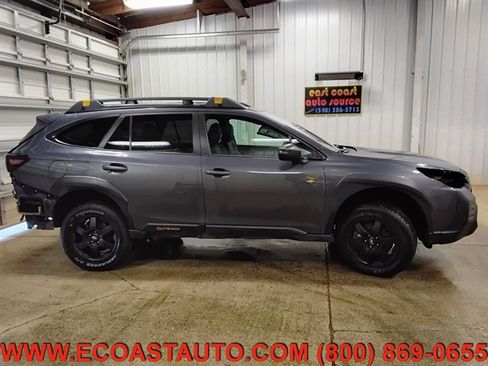 Used 2023 Subaru Outback Wilderness AWD/4WD image 2