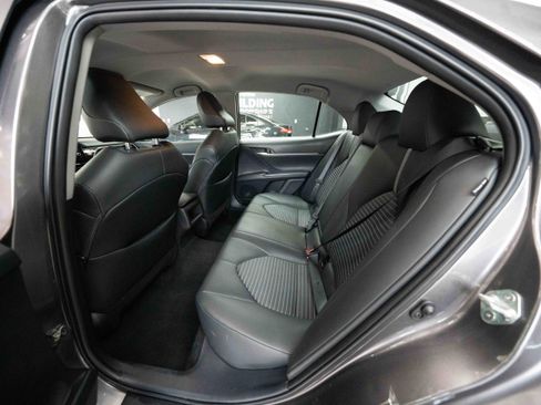 Used 2024 Toyota Camry SE image 23