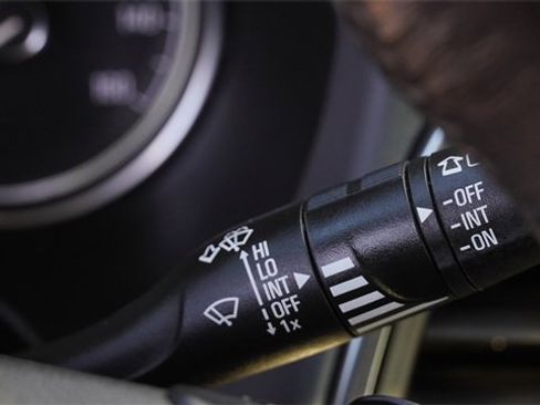 Used 2021 Buick Enclave Essence w/ Sport Touring Edition image 33