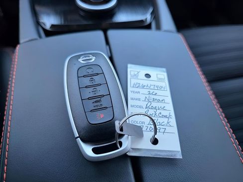 New 2026 Nissan Rogue SV image 28