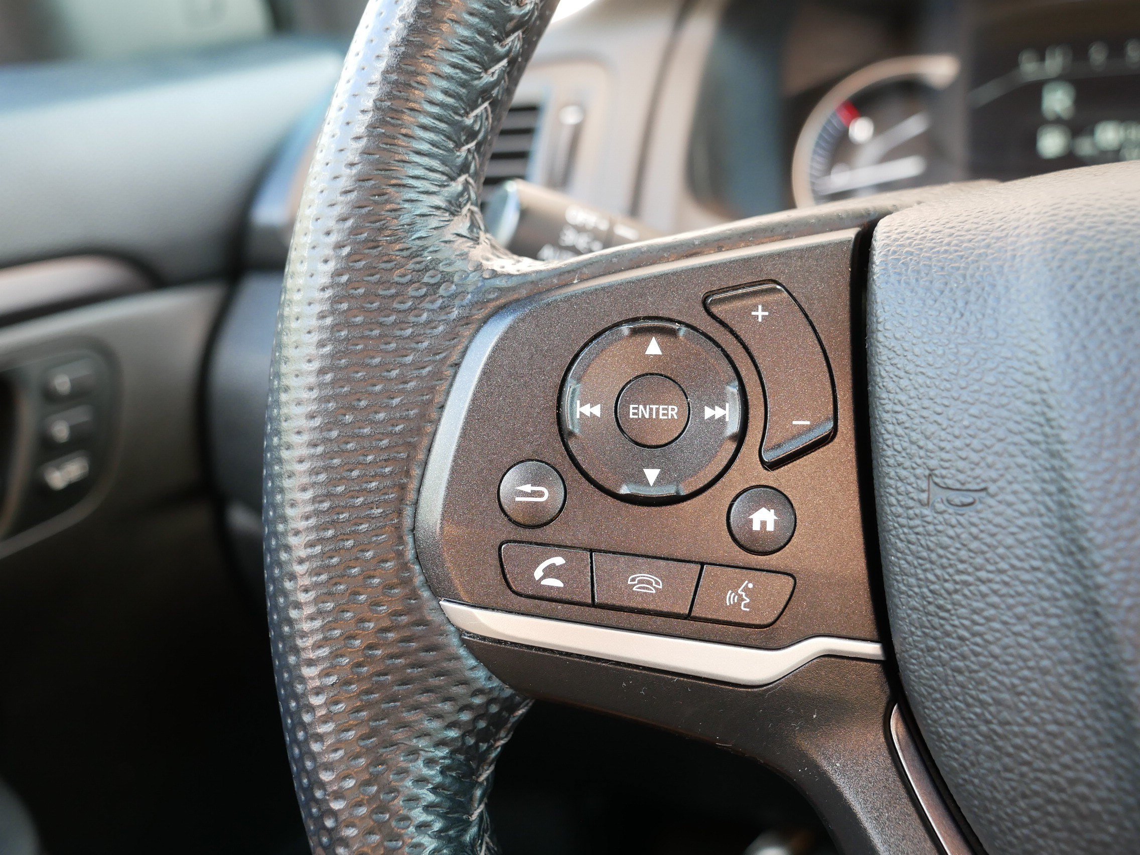 Used 2023 Honda Passport EX-L image 28