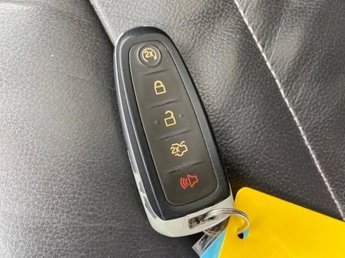 Used 2015 Ford Escape Titanium w/ Canadian Touring Package image 24