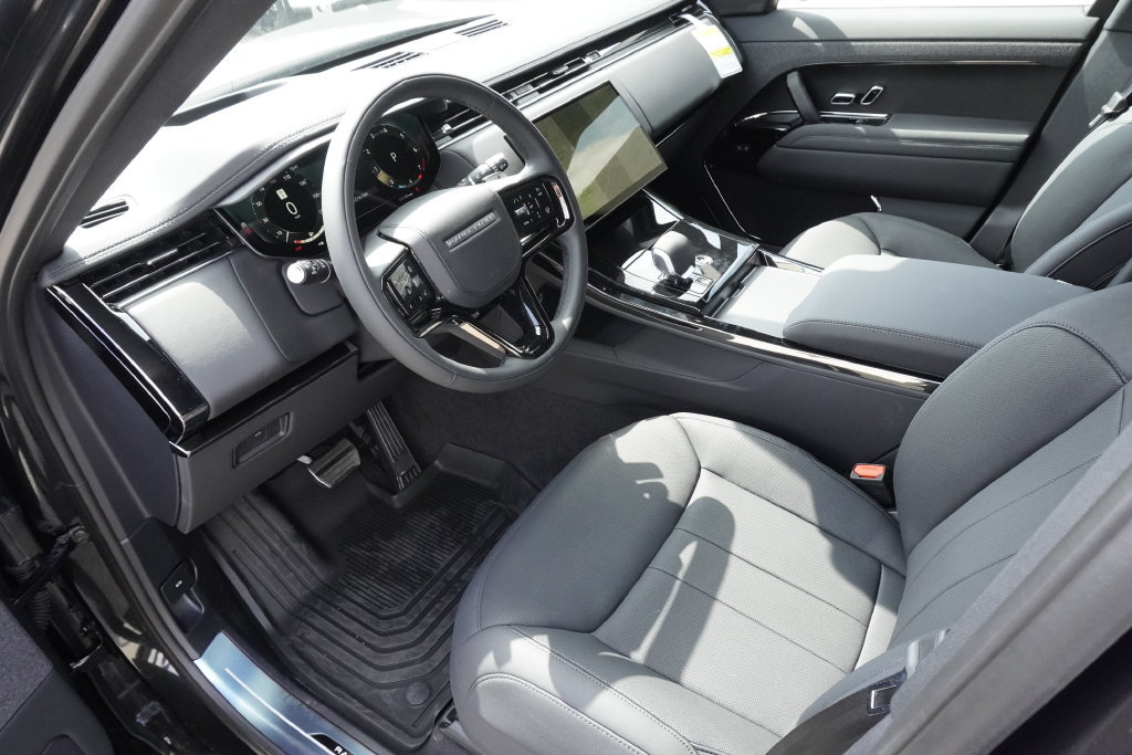 New 2026 Land Rover Range Rover Sport Dynamic SE AWD/4WD image 18