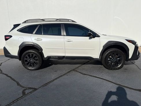 Used 2023 Subaru Outback Onyx Edition XT AWD/4WD image 10