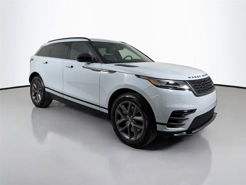 Used 2026 Land Rover Range Rover Velar Dynamic SE AWD/4WD image 3