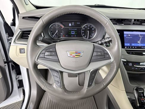 Used 2024 Cadillac XT5 Premium Luxury AWD/4WD image 22
