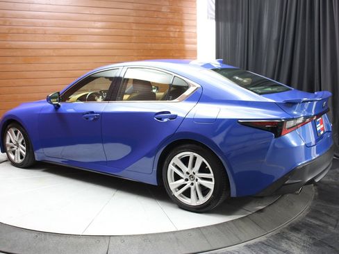Used 2021 Lexus IS 300 w/ Comfort Package RWD image 10