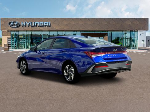 New 2025 Hyundai Elantra Sport w/ Cargo Package image 5