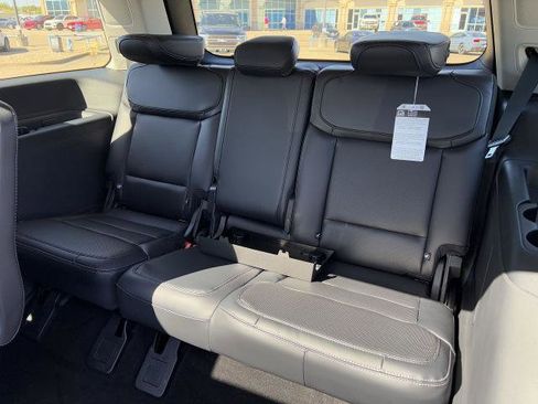 New 2025 Ford Expedition Platinum w/ Driver's Package image 29