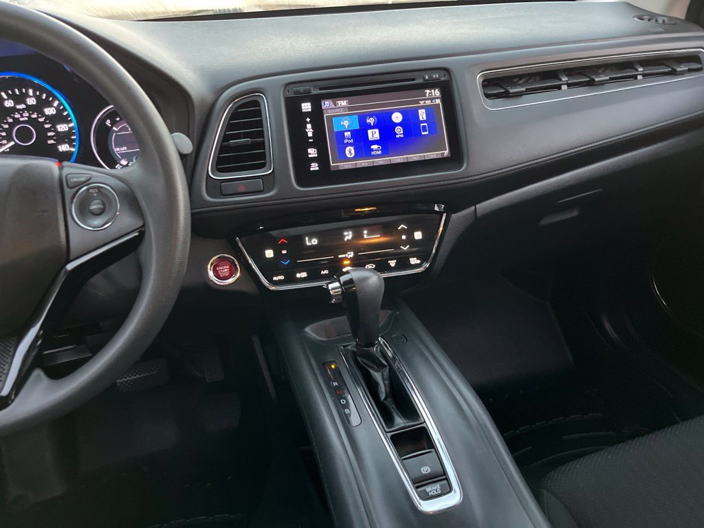 Used 2018 Honda HR-V EX image 17