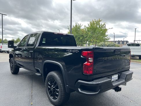 New 2026 Chevrolet Silverado 2500 Custom w/ Custom Value Package AWD/4WD image 7