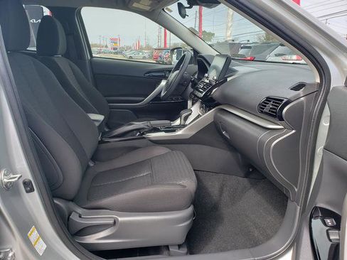 Used 2023 Mitsubishi Eclipse Cross LE image 17