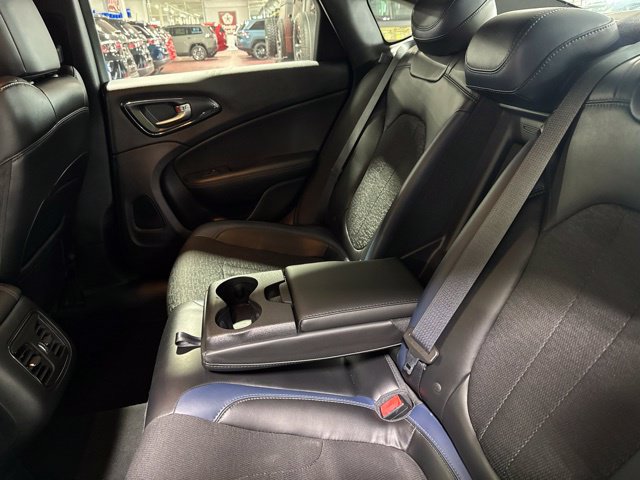 Used 2015 Chrysler 200 S w/ Navigation & Sound Group I AWD/4WD image 34