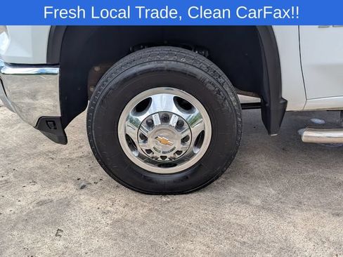 Used 2024 Chevrolet Silverado 3500 LT w/ Convenience Package AWD/4WD image 9