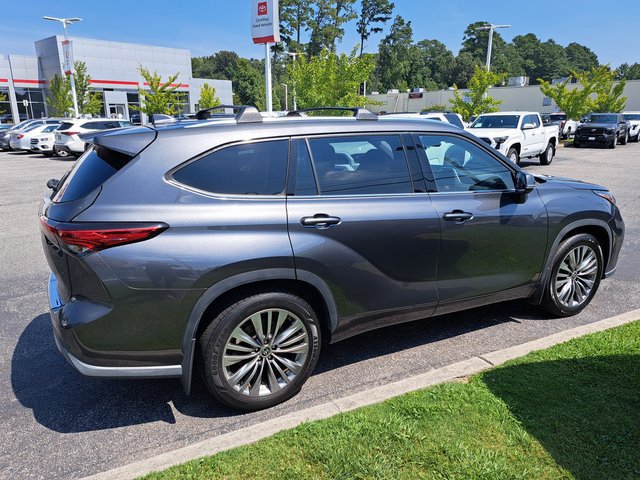 Used 2020 Toyota Highlander Platinum AWD/4WD image 6