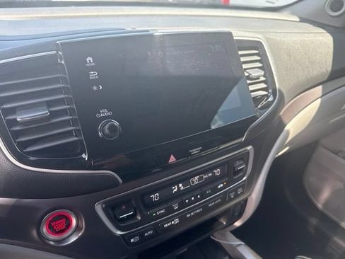 Used 2021 Honda Pilot Special Edition image 44