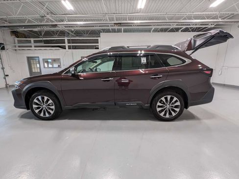 Used 2025 Subaru Outback Touring XT w/ Popular Package #2 AWD/4WD image 12