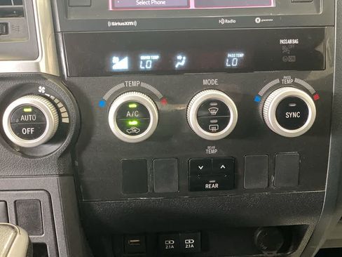 Used 2022 Toyota Sequoia TRD Sport AWD/4WD image 20
