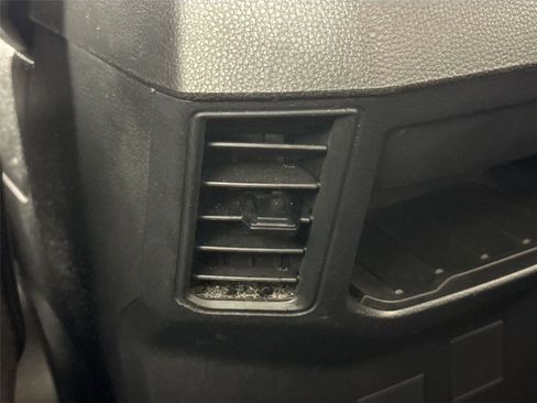 Used 2022 Toyota Tundra SR image 34