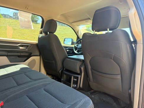 Used 2020 RAM 1500 Big Horn AWD/4WD image 28