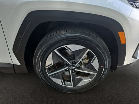 Used 2025 Hyundai Tucson SEL FWD image 41