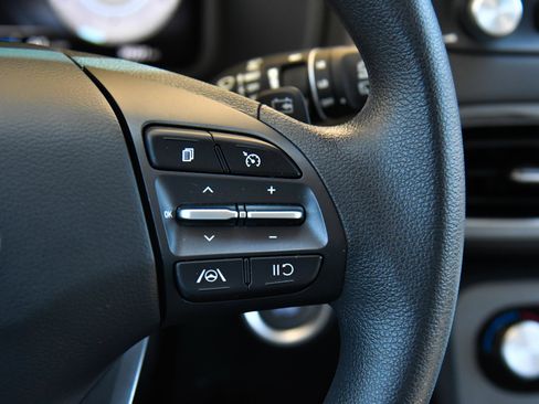 Used 2023 Hyundai Kona SE w/ Cargo Package FWD image 29