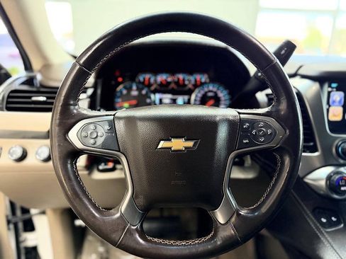 Used 2019 Chevrolet Suburban LT w/ Max Trailering Package AWD/4WD image 8