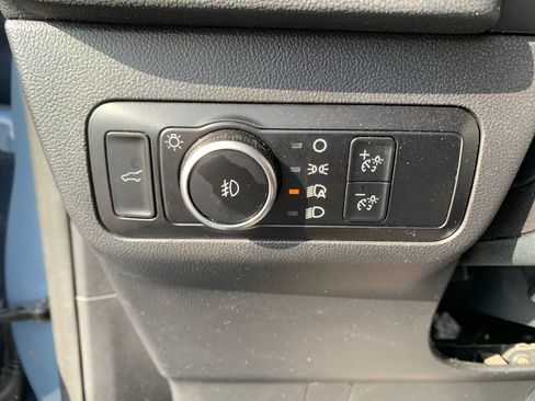 Used 2023 Ford Escape Platinum AWD/4WD image 39