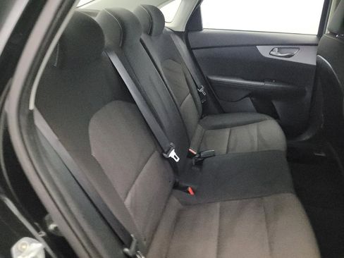 Used 2022 Kia Forte LXS FWD image 19