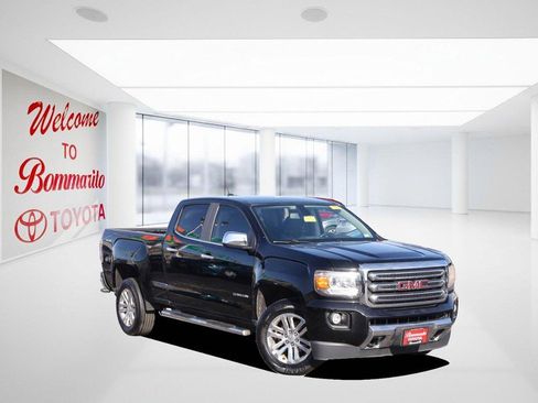 Used 2017 GMC Canyon SLT w/ Trailering Package image 2