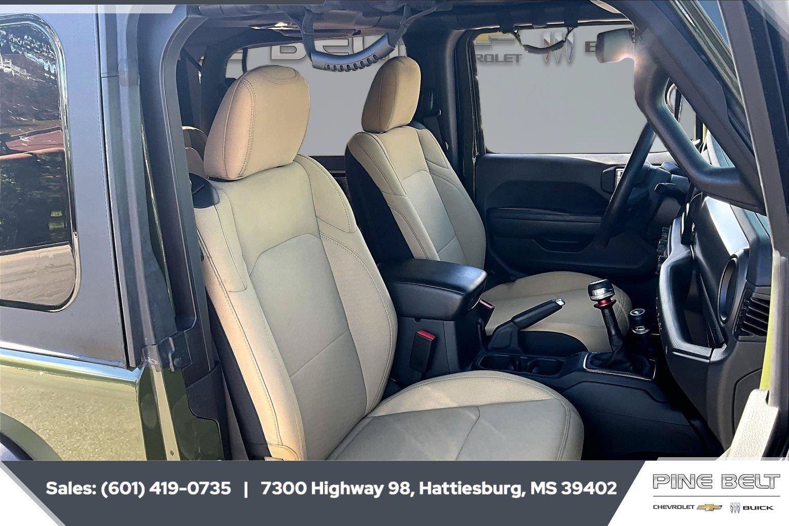 Used 2023 Jeep Wrangler Sport AWD/4WD image 6