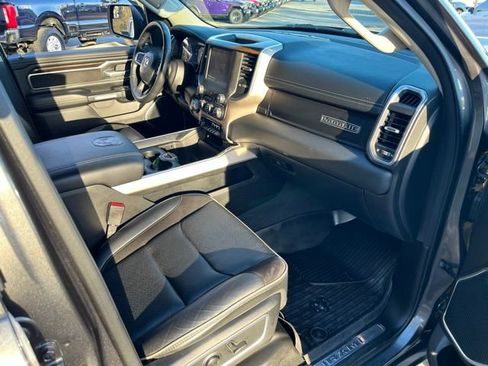 Used 2022 RAM 1500 Laramie AWD/4WD image 23