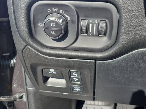 New 2026 RAM 1500 Big Horn AWD/4WD image 18