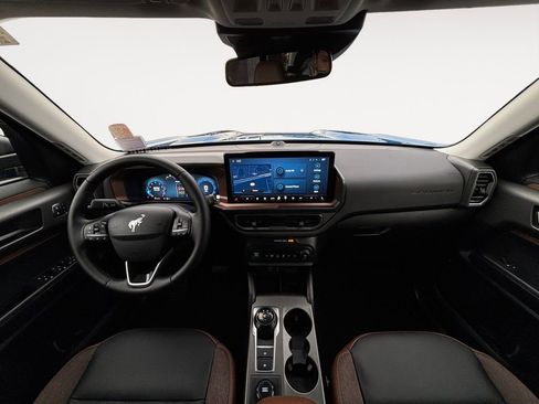 Used 2025 Ford Bronco Sport Outer Banks w/ Outer Banks Tech Package+ image 13