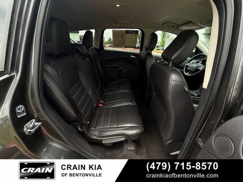 Used 2019 Ford Escape Titanium AWD/4WD image 31