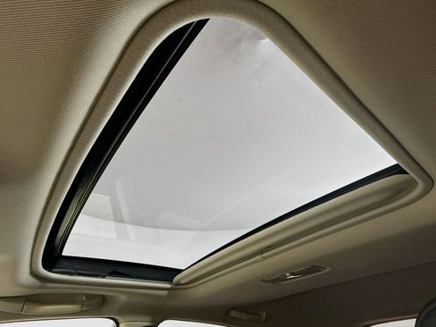 Used 2014 Lexus CT 200h image 21