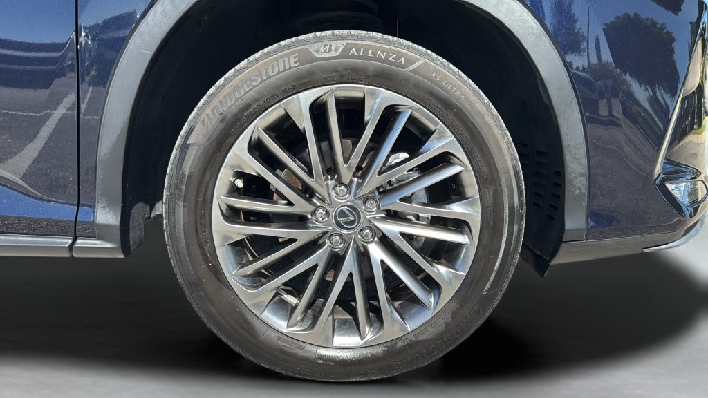 Used 2021 Lexus RX 350 AWD w/ Luxury Package image 39