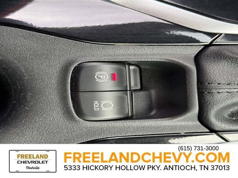 Used 2021 Toyota Corolla SE image 32