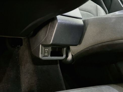 Used 2025 Kia K4 FWD image 28