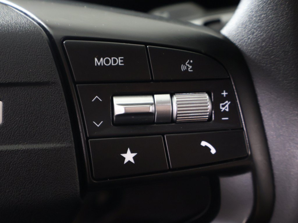 Used 2025 Kia K4 FWD image 40