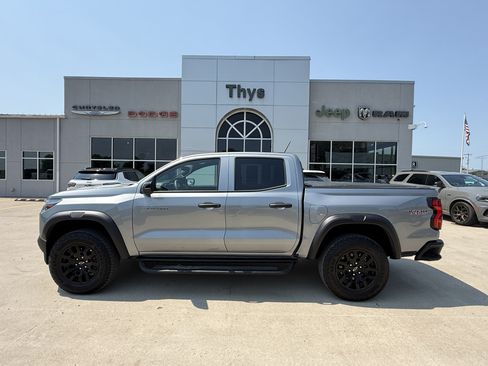 Used 2026 Chevrolet Colorado Trail Boss AWD/4WD image 29