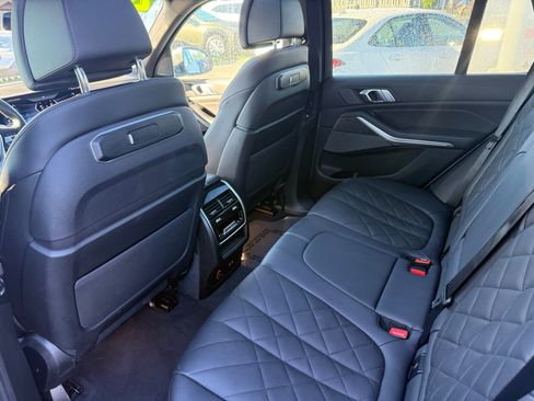 Used 2024 BMW X5 xDrive40i AWD/4WD image 18